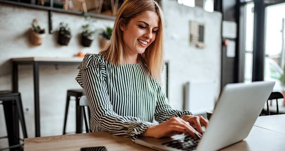 woman working on laptop